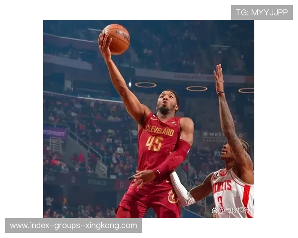 加兰连线阿伦完成空接，骑士攻势急速上线