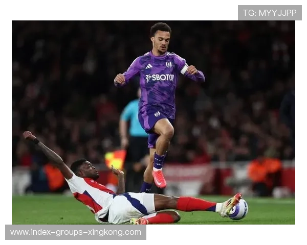 萨卡快速反击直取制胜一球